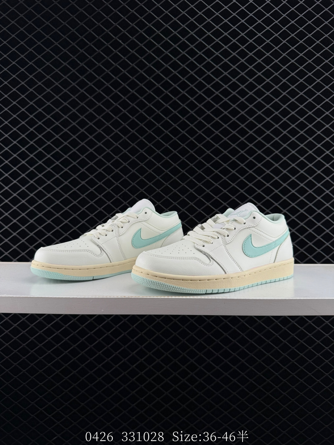 Air Jordan 1 Low AJ1